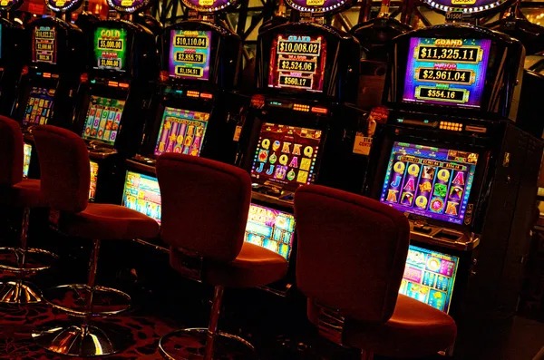 Live dealer streaming from kaya33 login studio on mobile phone